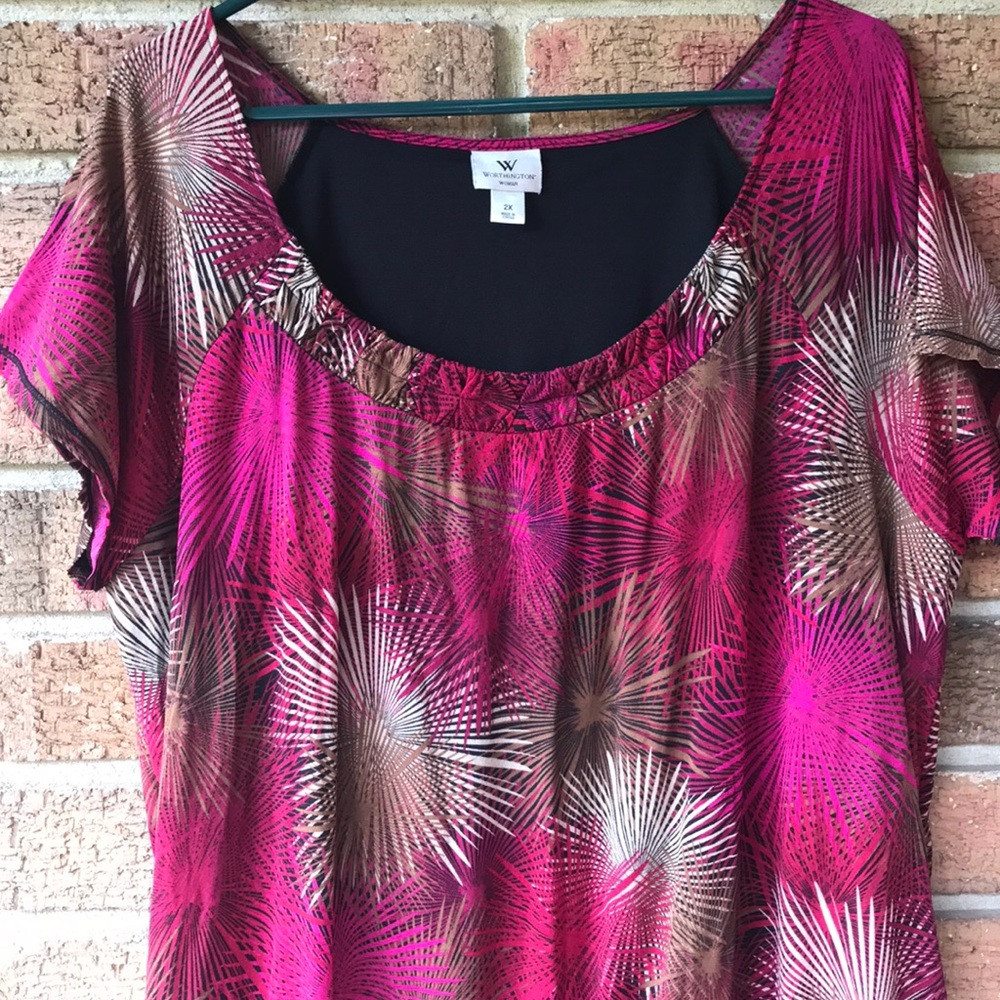 Worthington Woman Short Sleeve Scoop Neck Shirt